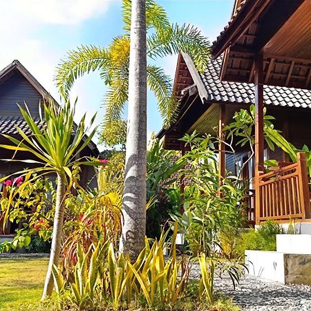 Kurnia Guest House & Spa Sakti Exterior foto